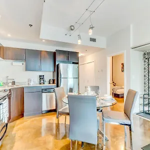 Holiday home Luxury 2br - King Bed - Stunning Views
